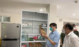 Bộ trưởng Y tế yêu cầu thông báo ngay cho F0 có thuốc kháng virus để điều trị COVID-19