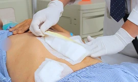 Chỉ một cơn đau bụng, người đàn ông đối mặt tử thần trong gang tấc