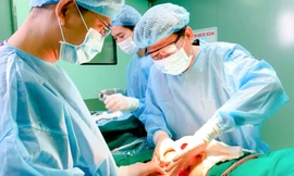 Nhiều ca phẫu thuật thẩm mỹ tử vong, TPHCM 'siết' dịch vụ làm đẹp