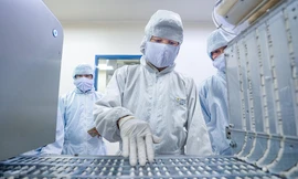 Nhà máy đầu tiên tại Việt Nam được nhượng quyền sản xuất thuốc điều trị COVID-19 của Nhật Bản