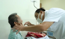 Phương pháp mới 'cứu' bệnh nhân ung thư hầu họng