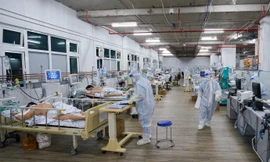 Bộ Y tế sẽ rút dần nhân lực hỗ trợ ở TPHCM