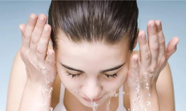 Bác sĩ chỉ 6 'tuyệt chiêu' để có làn da đẹp rạng ngời khi đi du xuân