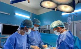 Người đàn ông dần bị 'khô máu' vì bệnh lý hiếm gặp trên thế giới
