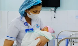 Nhiều chuyên khoa hợp sức cứu sản phụ suy tim nặng mang thai lần thứ 5