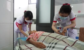 Bé gái mới 8 tuổi đã bị đột quỵ hiếm gặp