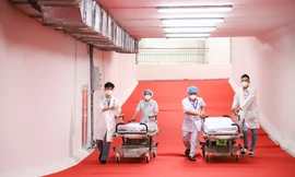 Đường hầm chuyển bệnh nhân xuyên lòng đất, kết nối cấp cứu với hàng không ở TPHCM