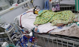 Bé trai béo phì mắc COVID-19 nguy kịch vì 'bão Cytokine'