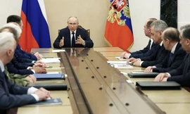 Tổng thống Nga Vladimir Putin trong cuộc họp với các quan chức an ninh ngày 26/6. (Ảnh: Sputnik)