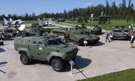 Triển lãm các thiết bị quốc phòng phương Tây tại vùng Mátxcơva ngày 15/8. (Ảnh: Getty)
