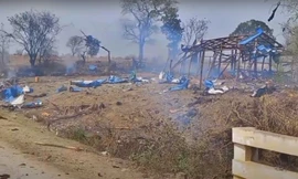 Cảnh tượng tan hoang ở khu vực bị chính phủ quân sự Myanmar không kích