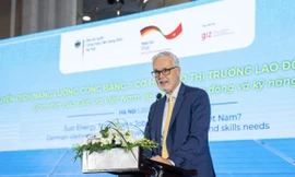 Đại sứ Đức tại Việt Nam Guido Hildner phát biểu tại hội thảo. (Ảnh: ĐSQ Đức)