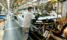 Một dây chuyền sản xuất ô-tô của Volkswagen ở Thanh Đảo, Trung Quốc. (Ảnh: Getty)