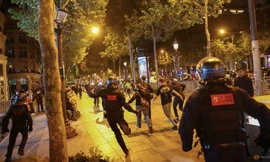 Đợt bạo loạn kéo dài 5 ngày liên tiếp trên khắp các thành phố Pháp sau vụ cảnh sát bắn chết thiếu niên 17 tuổi. (Ảnh: Reuters)