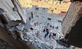 Nhiều ngôi nhà ở Dải Gaza bị phá huỷ. (Ảnh: Reuters)