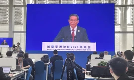 Thủ tướng Trung Quốc Lý Cường phát biểu tại Diễn đàn châu Á Bác Ngao ngày 30/3. (Ảnh: Reuters)