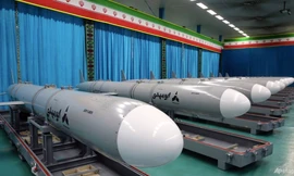 Tên lửa hành trình Abu Mahdi của Lực lượng Vệ binh Cách mạng Iran. (Ảnh: AP)