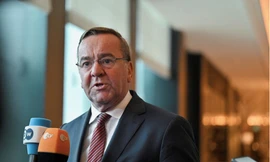 Bộ trưởng Quốc phòng Đức Boris Pistorius phát biểu bên lề Đối thoại Shangri-La ngày 3/6. (Ảnh: Reuters)