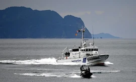 Một tàu tuần tra của Lực lượng bảo vệ bờ biển Nhật Bản trong đợt diễn tập tháng 10/2022. (Ảnh: Asahi Shimbun)