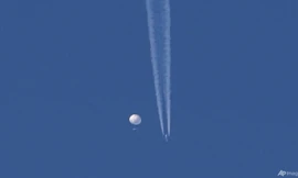 Khinh khí cầu Trung Quốc bị bắn rơi bằng tên lửa siêu thanh tầm nhiệt. (Ảnh: AP)