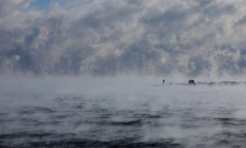 Biển bốc khói lạnh ở Massachusetts ngày 4/2