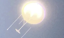 Nhật Bản cho biết ít nhất 3 vật thể bay vào không phận của họ trước đây rất có thể là khinh khí cầu Trung Quốc. (Ảnh: Kyodo)