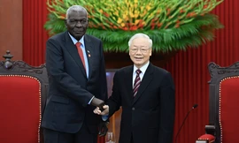 Tổng Bí thư Nguyễn Phú Trọng tiếp Chủ tịch Quốc hội Cuba Esteban Lazo Hernandez ngày 27/9. (Ảnh: Nhật Minh)