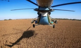 Các phi công Ukraine phải bay ở tầm thấp để tránh bị đối phương phát hiện. (Ảnh: Reuters)