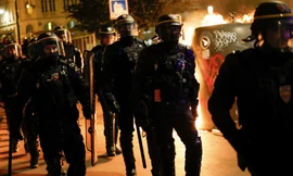 Một đợt biểu tình bạo lực xảy ra trên nhiều thành phố của Pháp sau vụ cảnh sát bắn chết thiếu niên gốc Algeria. (Ảnh: Reuters)