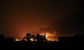 Ngôi làng của Nga bị pháo kích, hai người thiệt mạng