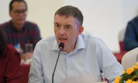 Phó Đại sứ Ireland tại Việt Nam Seán Farrell phát biểu tại hội thảo. (Ảnh: Plan International)