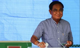 Thủ tướng Thái Lan Prayuth Chan-o-cha đi bỏ phiếu ở Bangkok ngày 14/5. (Ảnh: Reuters)