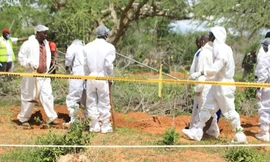 Lực lượng chức năng tìm được 21 thi thể trong mảnh đất của mục sư Kynya