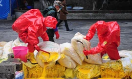 Đổ chất gây ung thư xuống sông, bảy quan chức Trung Quốc bị bắt giữ