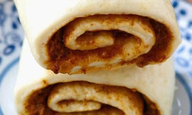Cách làm bánh bao cuộn nhân mặn dễ mà ngon