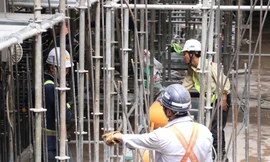 'Chạy đua' trên công trường nhà ga trung tâm kết nối các tuyến metro của TPHCM