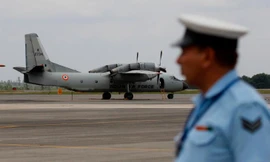 Không quân Ấn Độ vẫn sử dụng những chiếc máy bay AN-32 được sản xuất từ thời kỳ Liên Xô cũ.