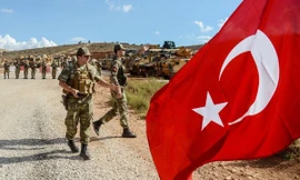 Các sỹ quan Thổ Nhĩ Kỳ tham gia vào chiến dịch tấn công Syria sẽ bị Mỹ trừng phạt.