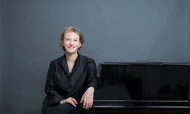 Nữ nghệ sỹ Corina Simon sẽ biểu diễn tại Nhạc viện Hà Nội.