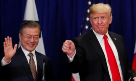 Cuộc gặp giữa ông Trump và ông Moon tại Hàn Quốc sẽ mở ra nhiều khả năng nối lại hội nghị thượng đỉnh Mỹ- Triều lần 3.