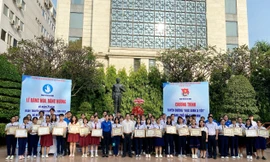 Tuyên dương 58 học sinh tiêu biểu về trau dồi đạo đức - học tập - thể lực