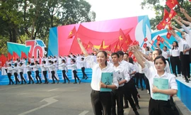 Hùng tráng lễ kỷ niệm 70 năm ngày truyền thống Học sinh, sinh viên tại TPHCM