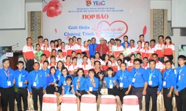 Sẵn sàng cho lễ cưới tập thể của 100 đôi “bây giờ mới cưới“