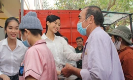 Chuyến thiện nguyện đầu tiên của Top 3 HHVN 2020 đến với các bệnh nhân, thương bệnh binh