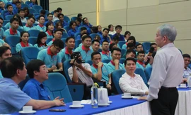 Nguyên Chủ tịch nước Nguyễn Minh Triết 'tiếp lửa' cho bạn trẻ