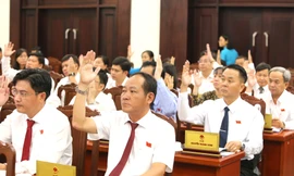 Thống nhất miễn nhiệm Phó Chủ tịch UBND TP. Thủ Đức Nguyễn Hữu Anh Tứ