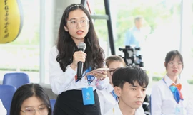 Người trẻ TPHCM thảo luận cách nâng cao thể chất và tinh thần, góp sức dựng xây thành phố