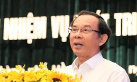 Bí thư Thành ủy TPHCM nói về cán bộ ‘ngại ngần, băn khoăn’ khi ký hồ sơ