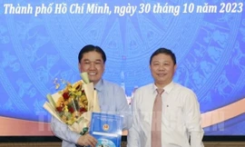 UBND TPHCM công bố quyết định bổ nhiệm cán bộ