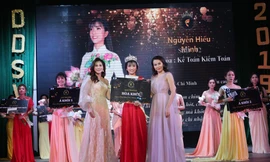 Lộ diện Hoa khôi 'Duyên dáng sinh viên Kinh tế - Luật 2019'